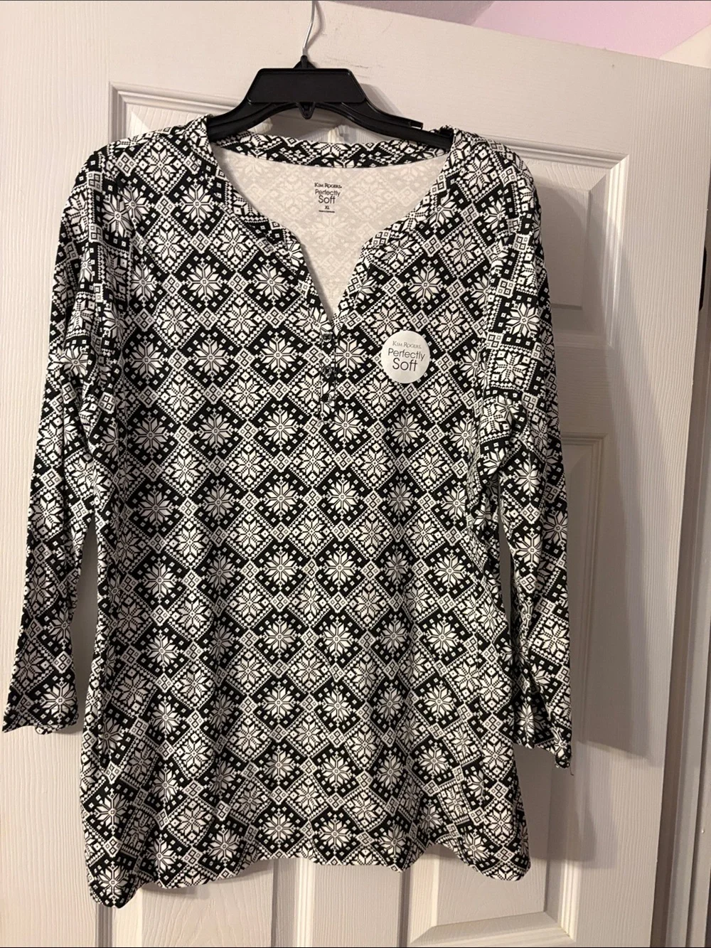 Kim Rogers Black and White 3/4  Long Sleeve Patterned Tunic
